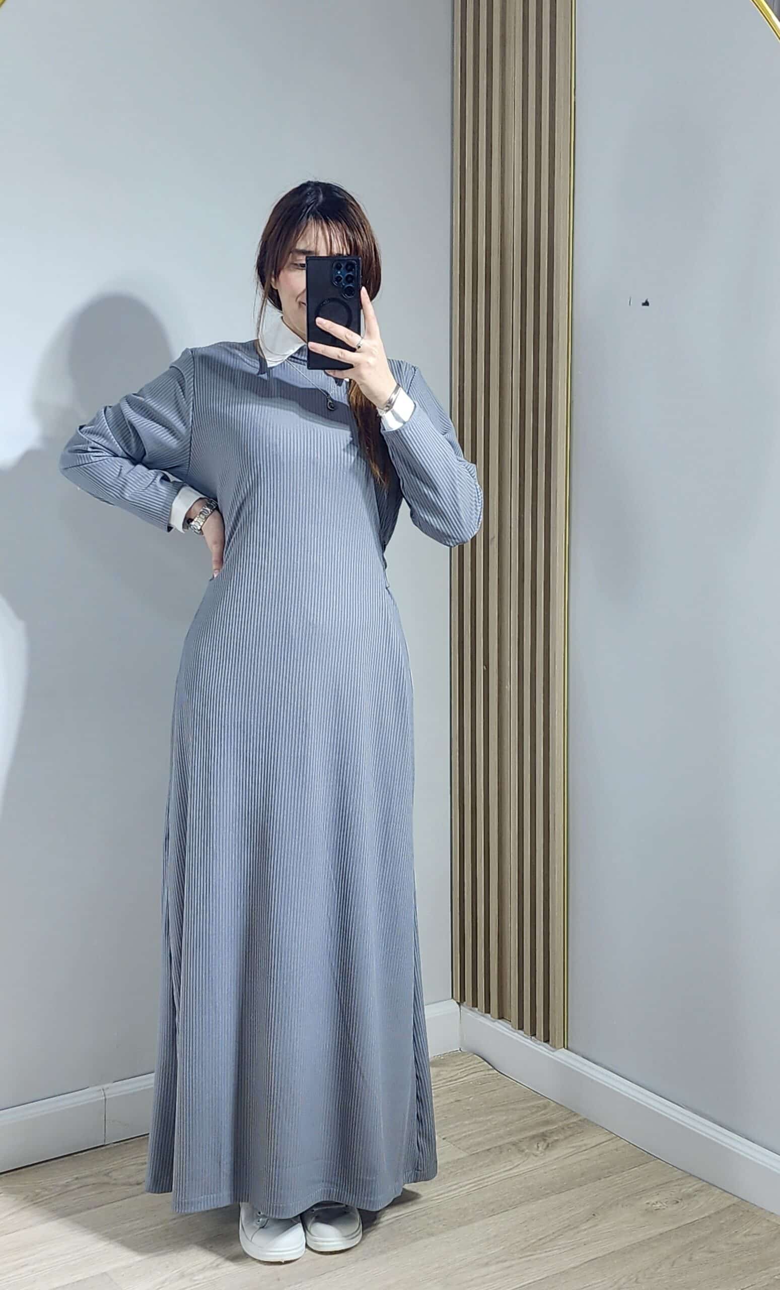 Robe plume - الصورة 11