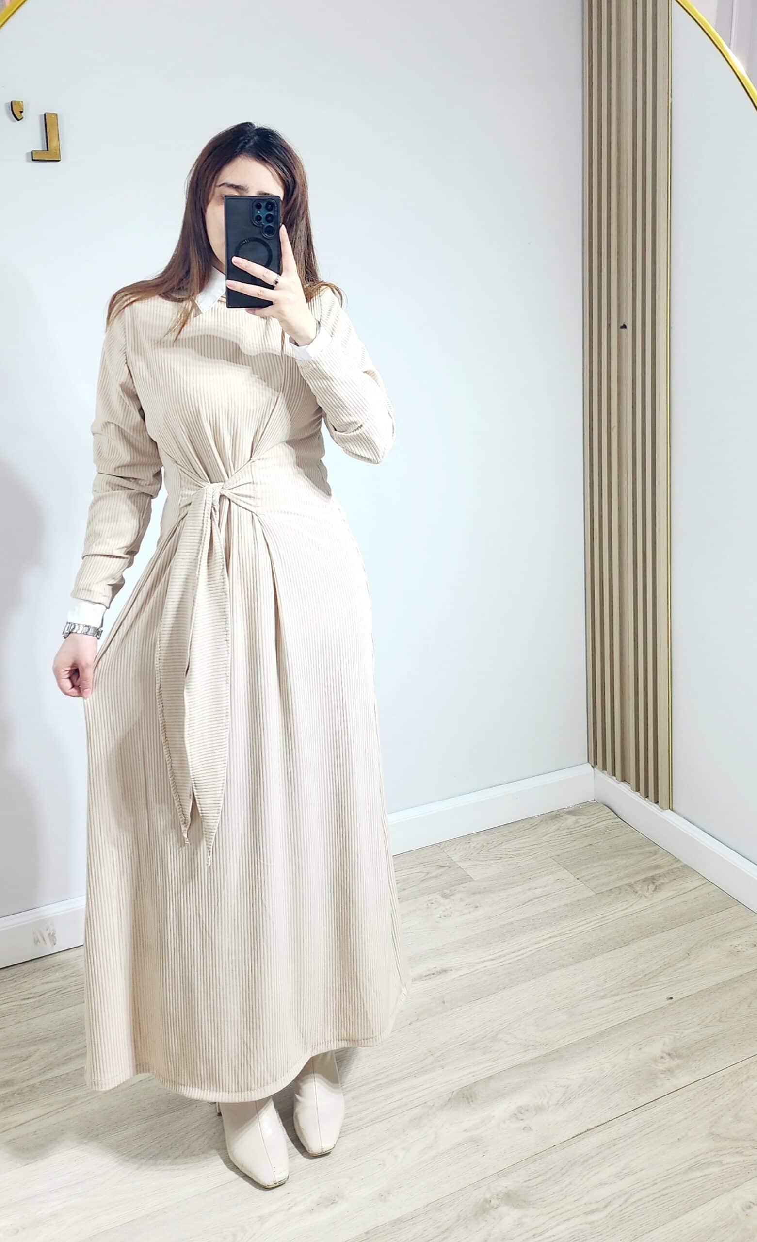 Robe plume - الصورة 6